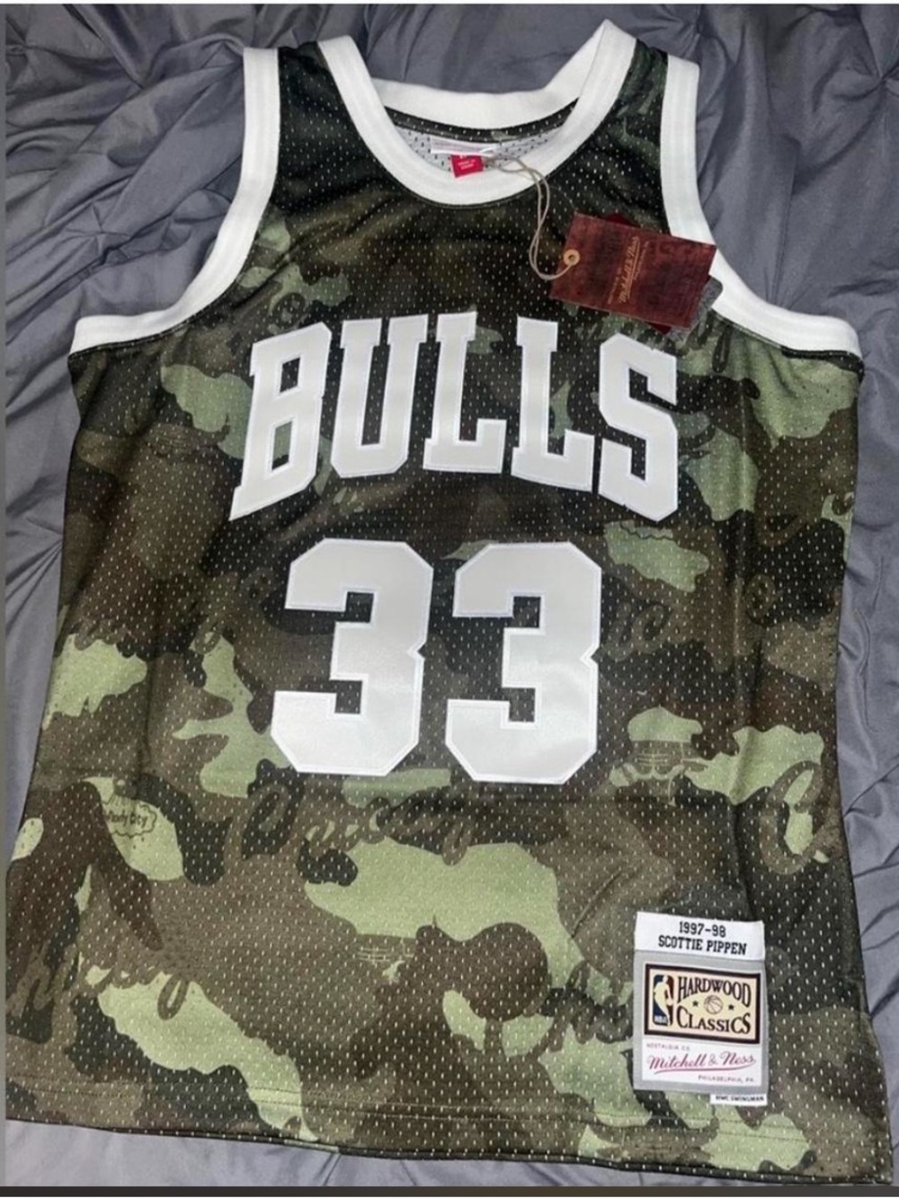 Mitchell & Ness Camo Hardwood Classics Scottie Pippen Jersey